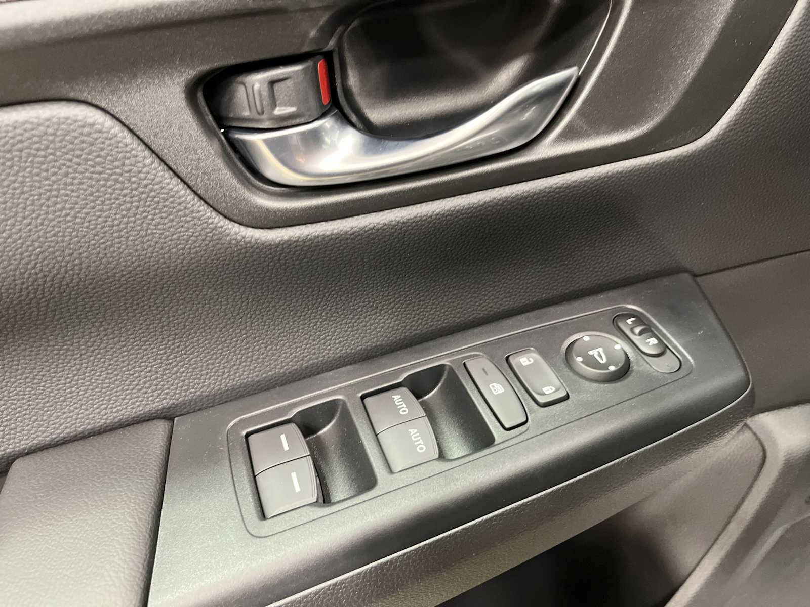 Thumbnail: 2026 Honda CR-V - 13