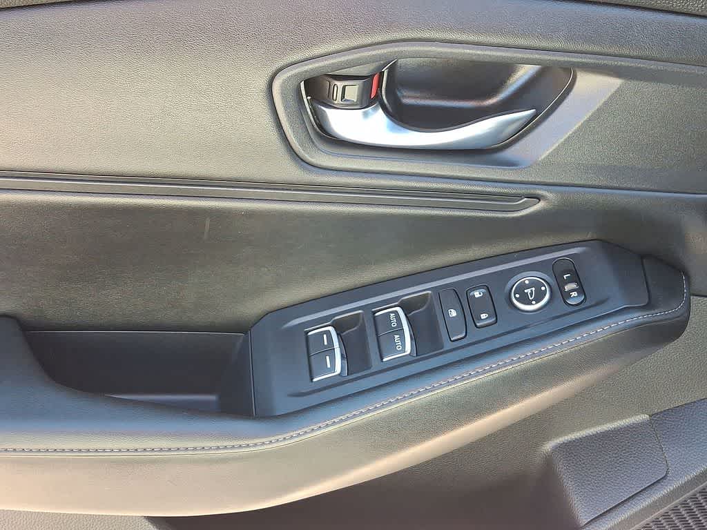 Thumbnail: 2023 Honda Accord - 10