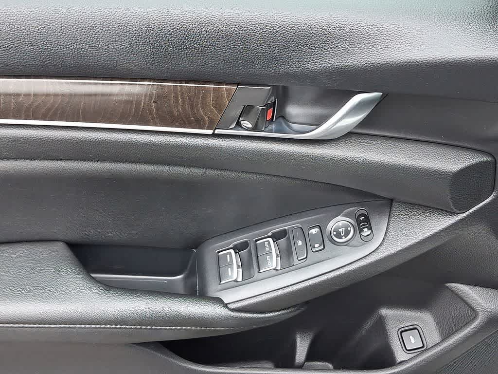 Thumbnail: 2020 Honda Accord - 10