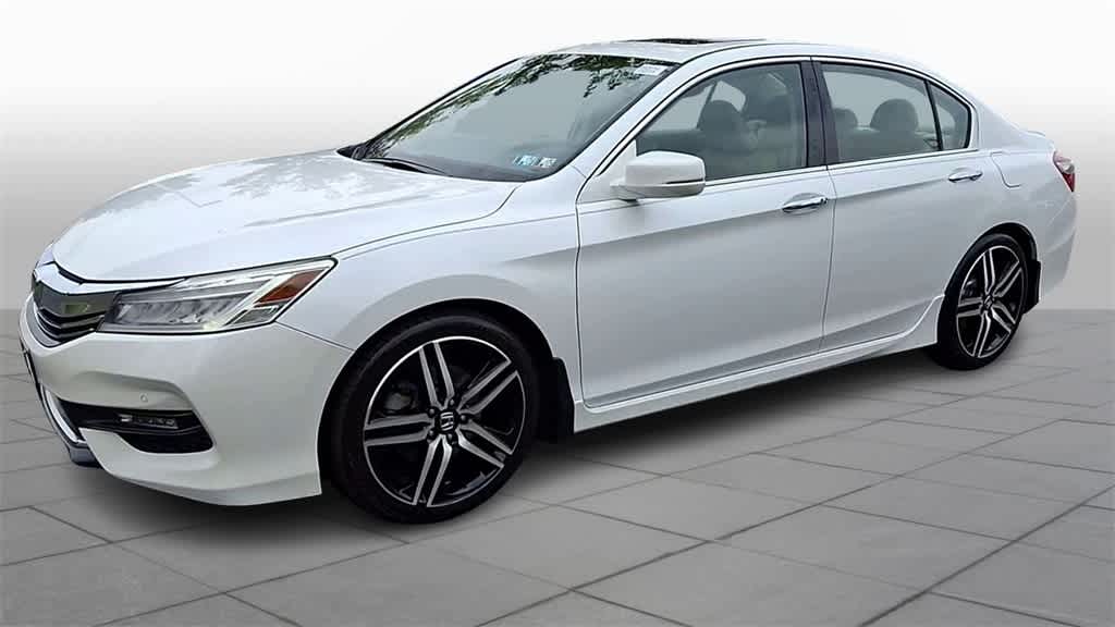 Thumbnail: 2016 Honda Accord - 4