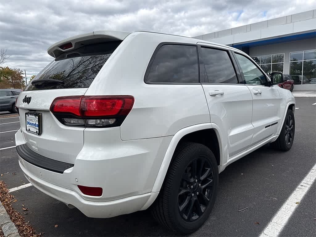 Thumbnail: 2019 Jeep Grand Cherokee - 4