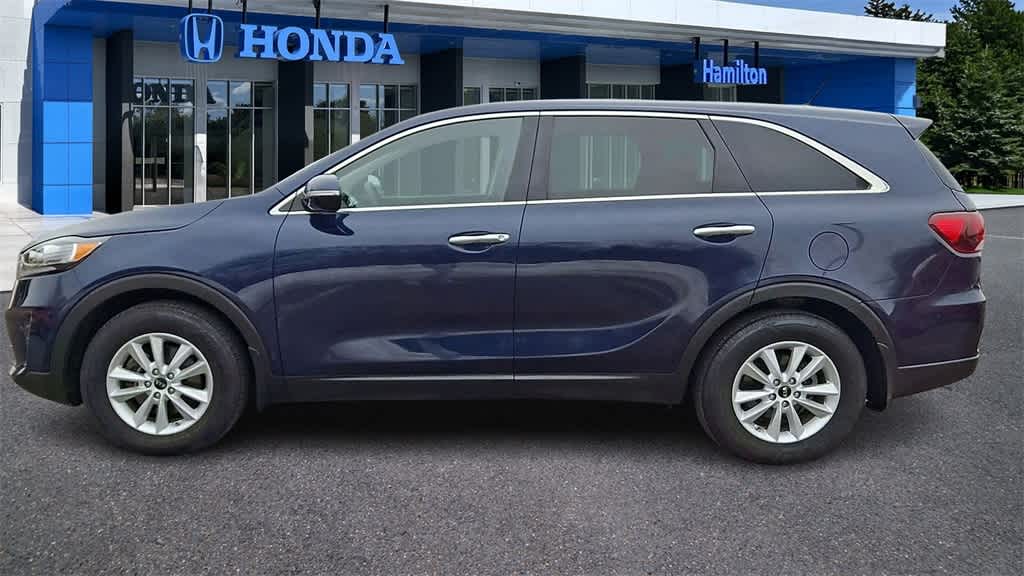 Thumbnail: 2019 Kia Sorento - 5