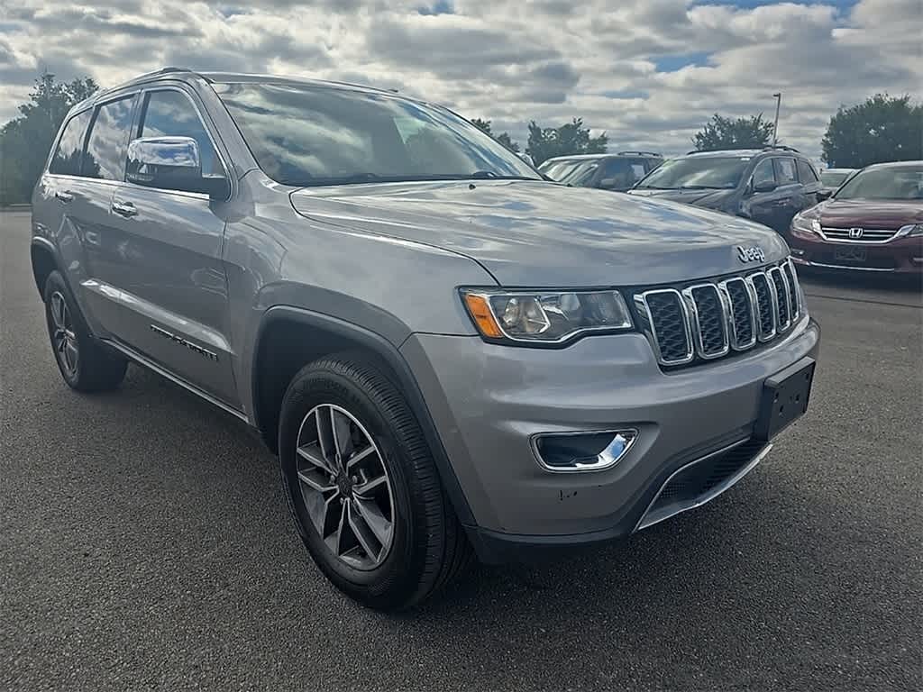 Thumbnail: 2019 Jeep Grand Cherokee - 3