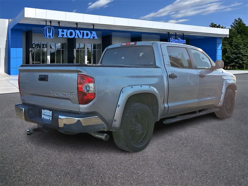 Thumbnail: 2014 Toyota Tundra - 21