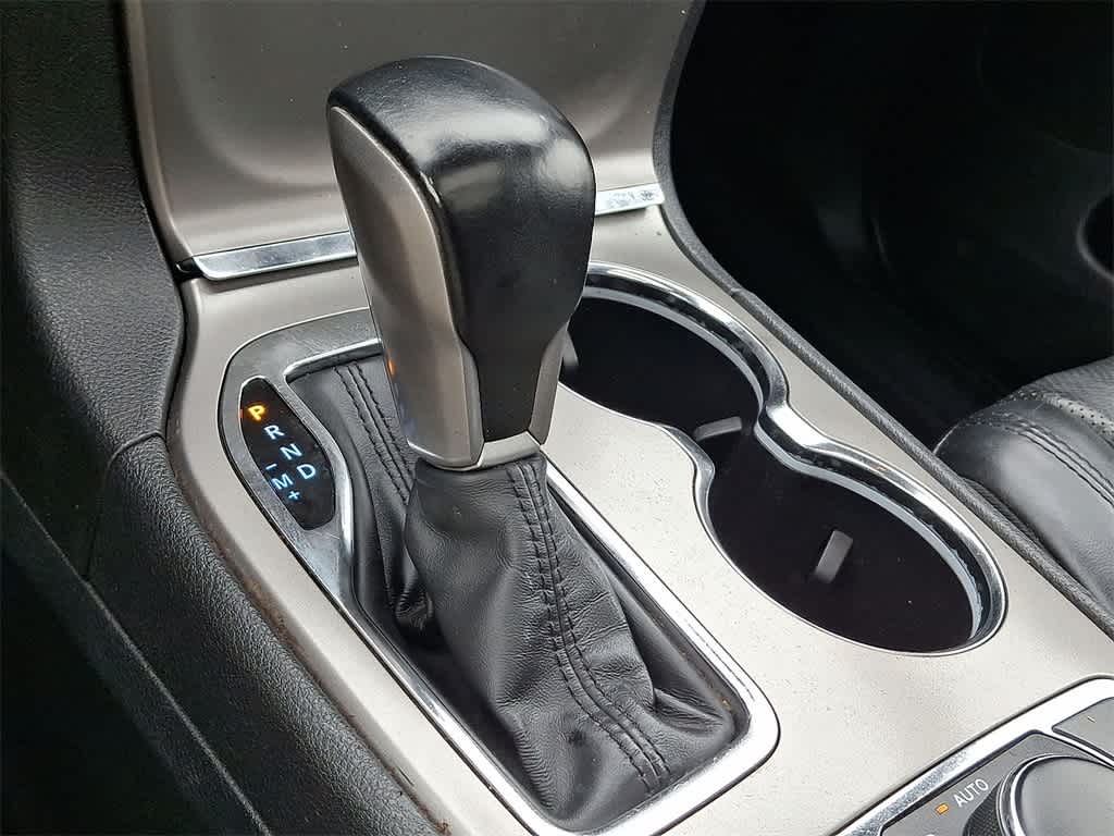 Thumbnail: 2019 Jeep Grand Cherokee - 12