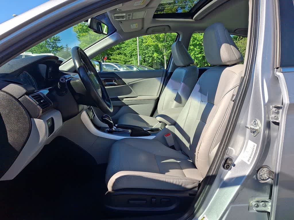 Thumbnail: 2016 Honda Accord - 11