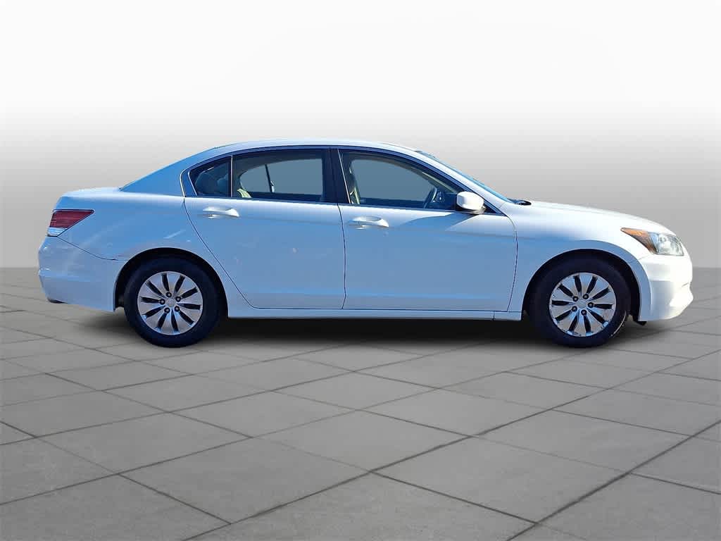 Thumbnail: 2012 Honda Accord - 17