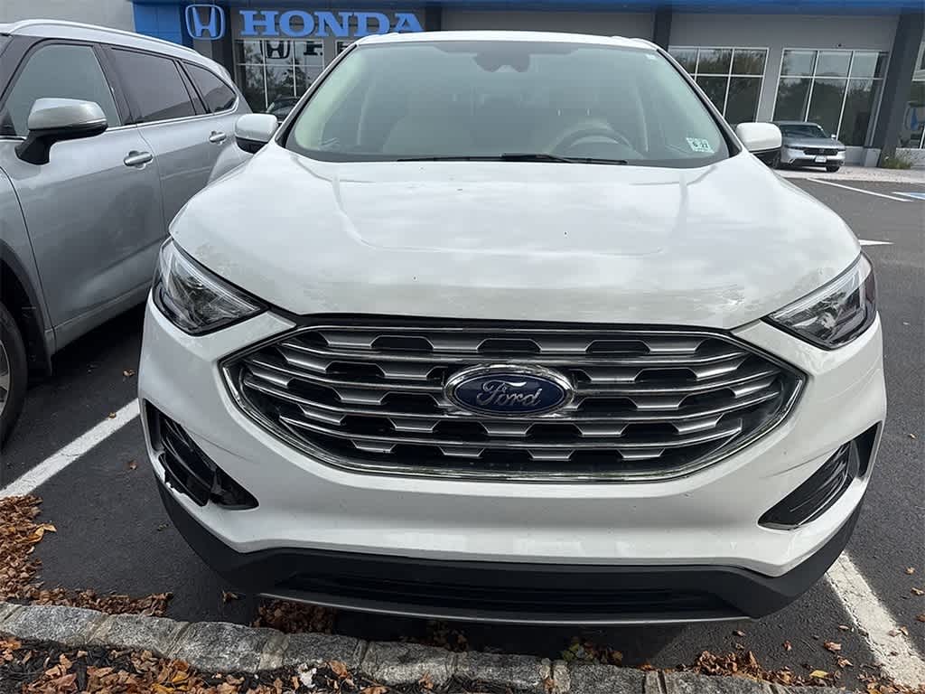 Thumbnail: 2022 Ford Edge - 2