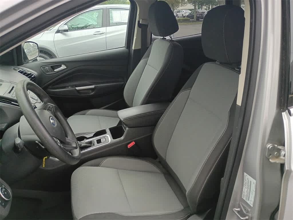 Thumbnail: 2017 Ford Escape - 8