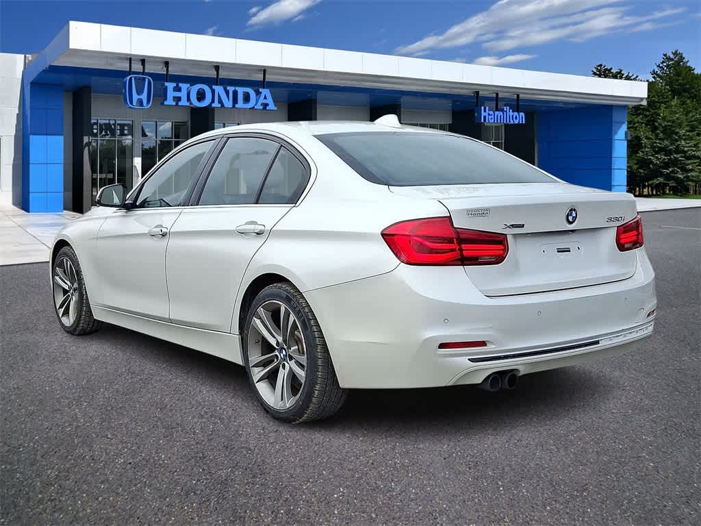Thumbnail: 2017 BMW 3 Series - 22