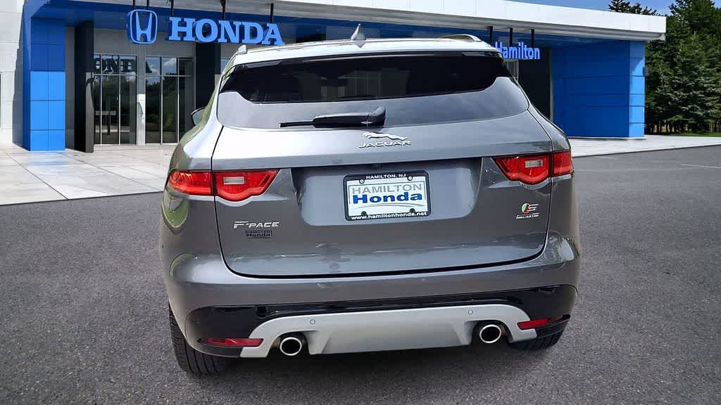 Thumbnail: 2019 Jaguar F-Pace - 7