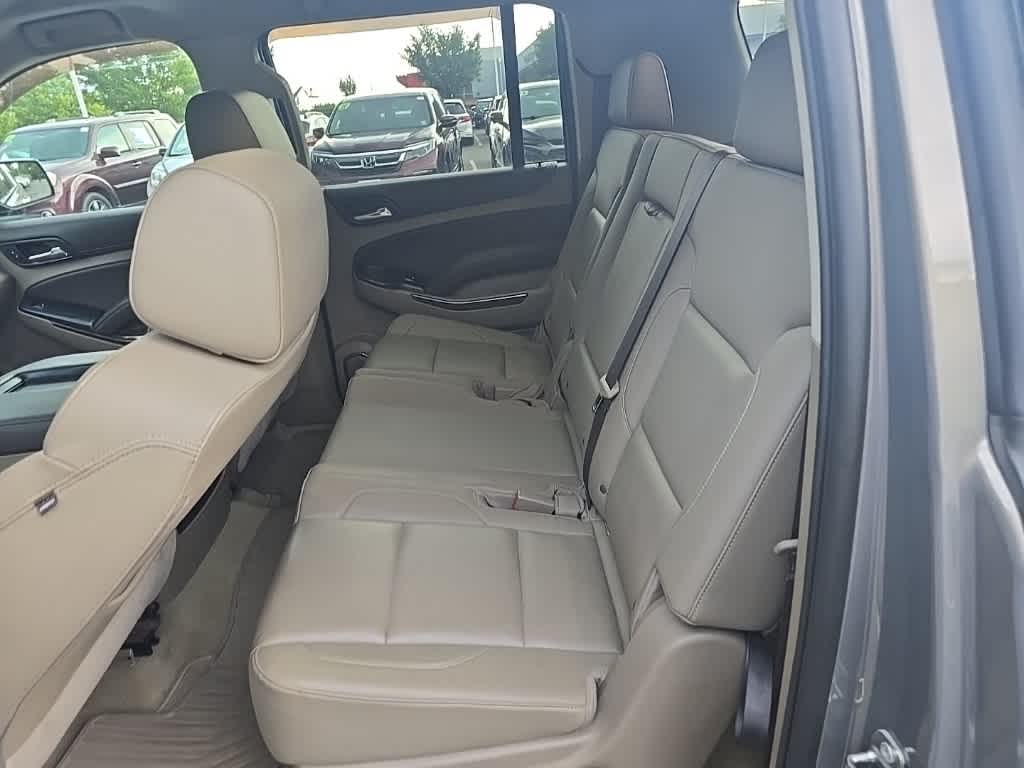 Thumbnail: 2018 Chevrolet Suburban - 9