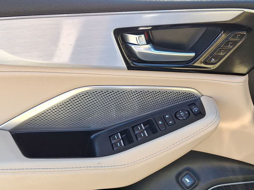 Thumbnail: 2023 Acura MDX - 10