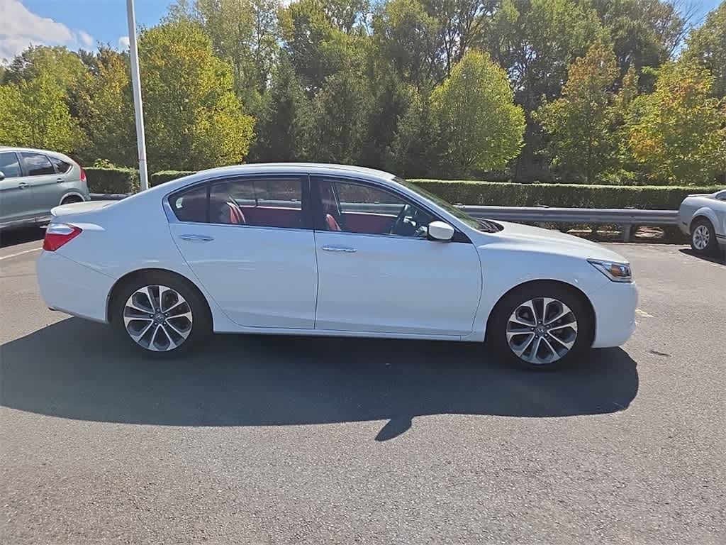 Thumbnail: 2015 Honda Accord - 4