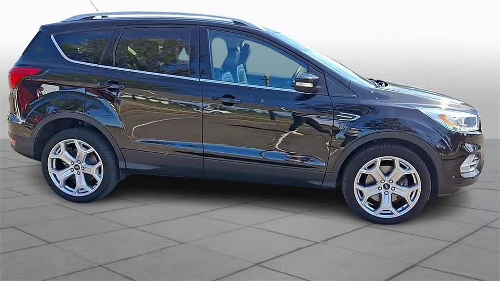 Thumbnail: 2019 Ford Escape - 9