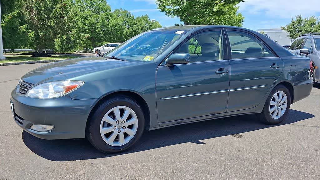 Thumbnail: 2004 Toyota Camry - 4