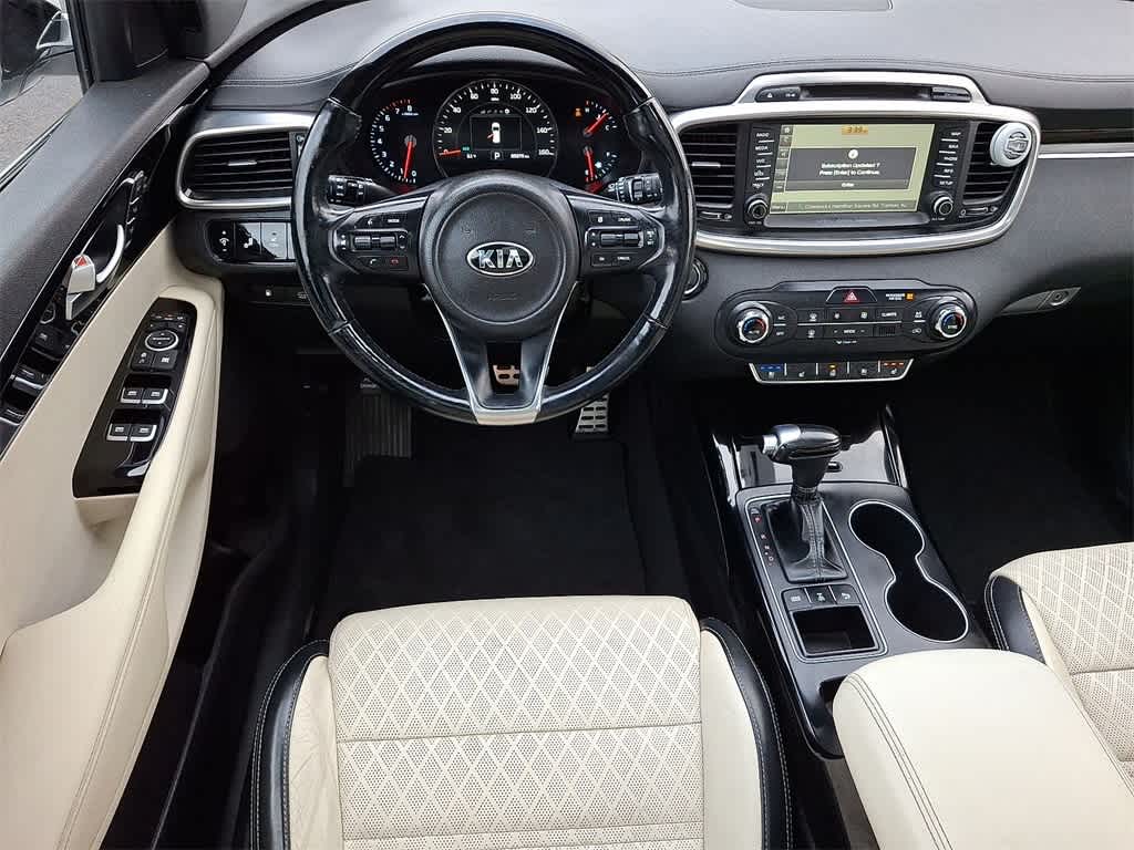 Thumbnail: 2016 Kia Sorento - 21