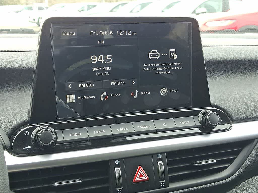 Thumbnail: 2023 Kia Forte - 14