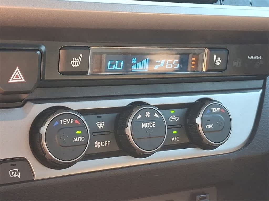 Thumbnail: 2019 Toyota Tacoma - 19