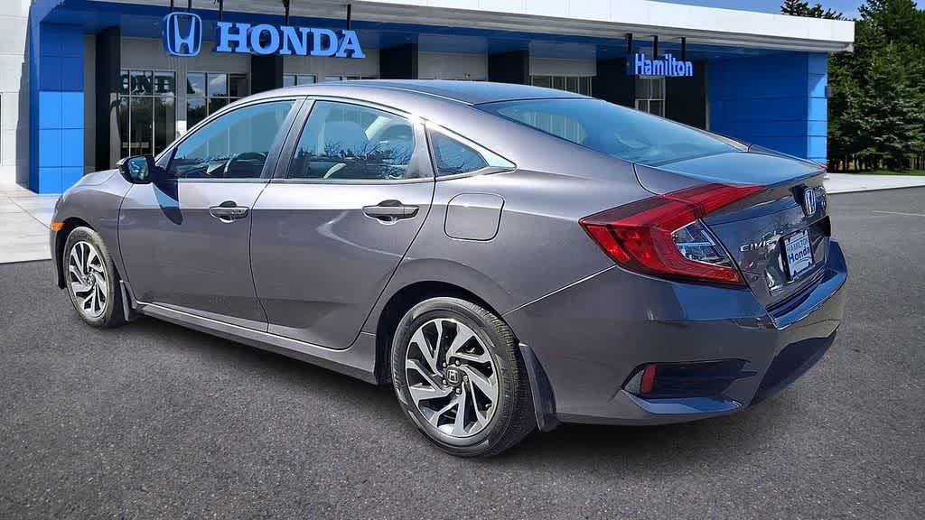 Thumbnail: 2016 Honda Civic - 6