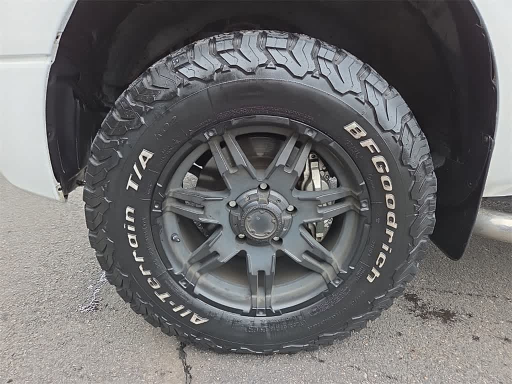 Thumbnail: 2010 Toyota Tundra - 7