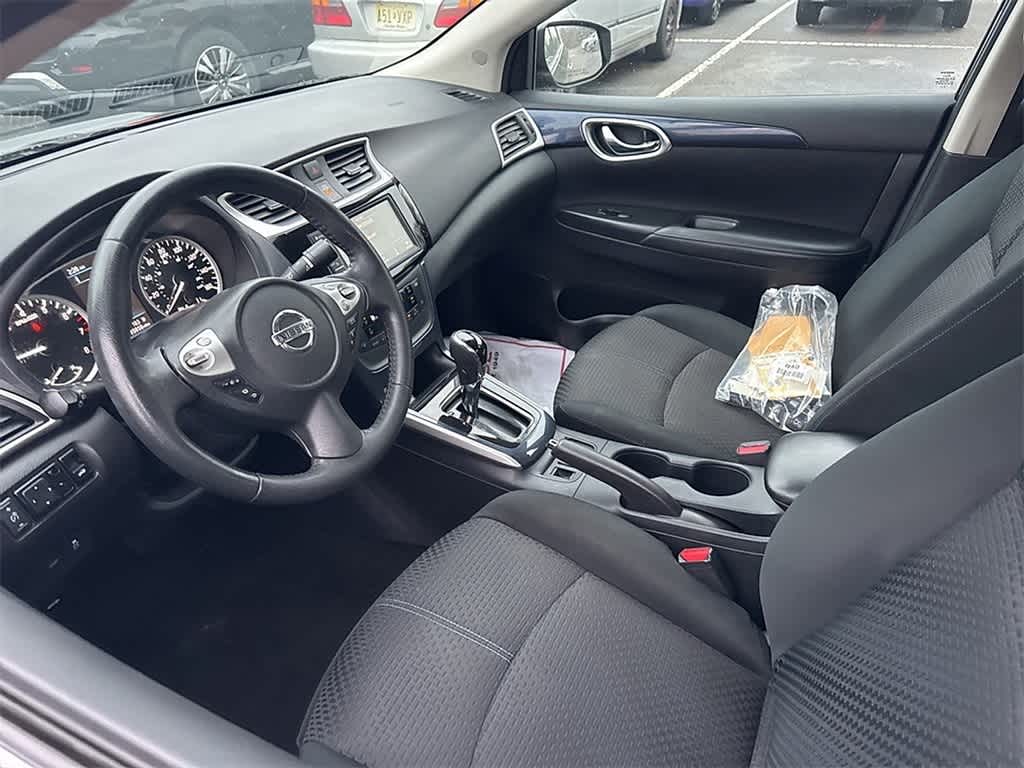 Thumbnail: 2019 Nissan Sentra - 13