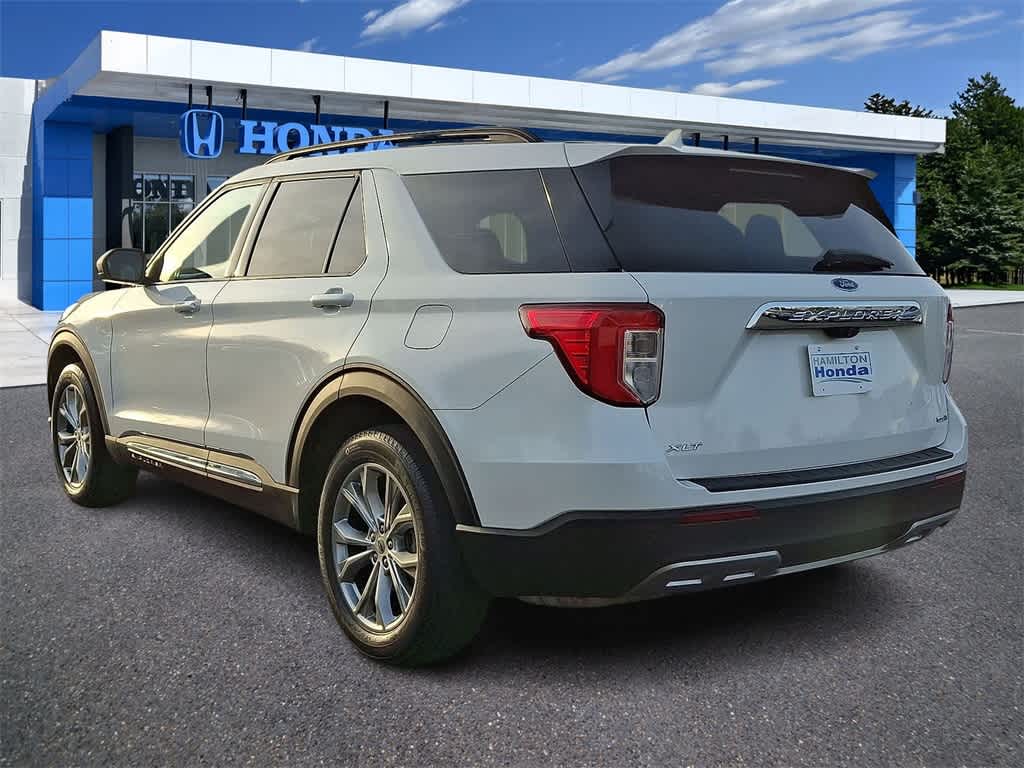 Thumbnail: 2020 Ford Explorer - 22