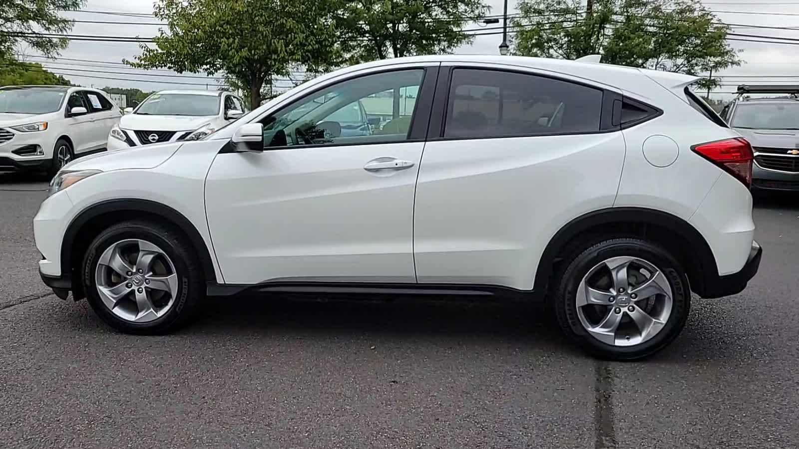 2017 Honda HR-V EX 5