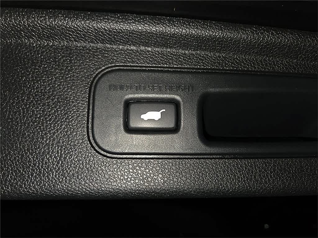 Thumbnail: 2023 Honda Odyssey - 11