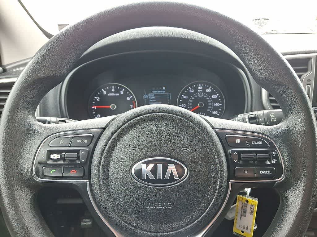 Thumbnail: 2017 Kia Sportage - 16