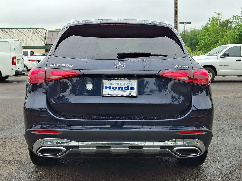 2024 Mercedes-Benz GLC 300 23