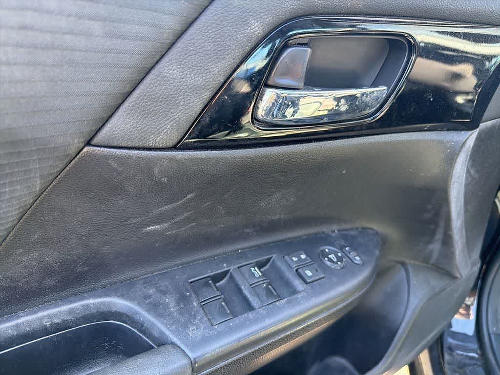 Thumbnail: 2016 Honda Accord - 15