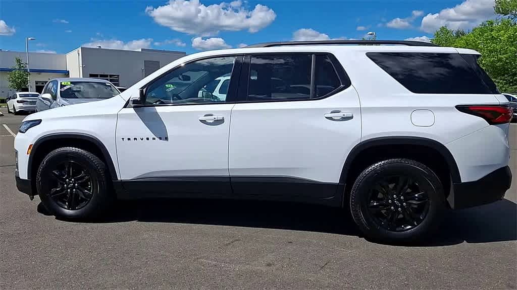 2023 Chevrolet Traverse LS 5