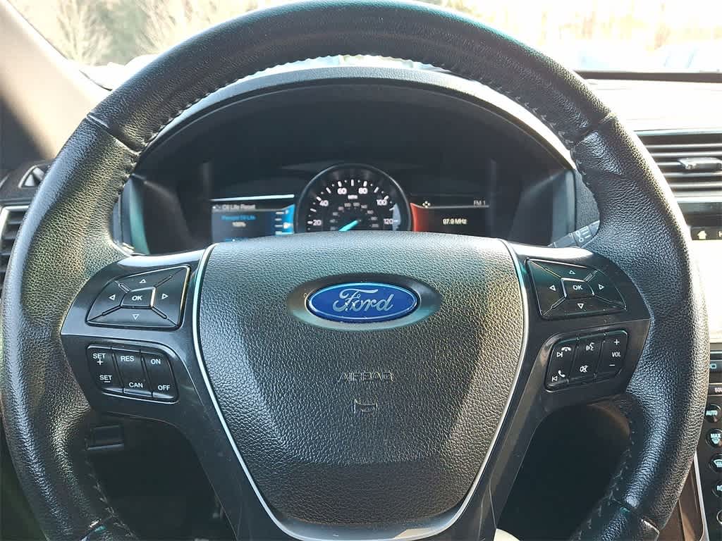 Thumbnail: 2017 Ford Explorer - 16