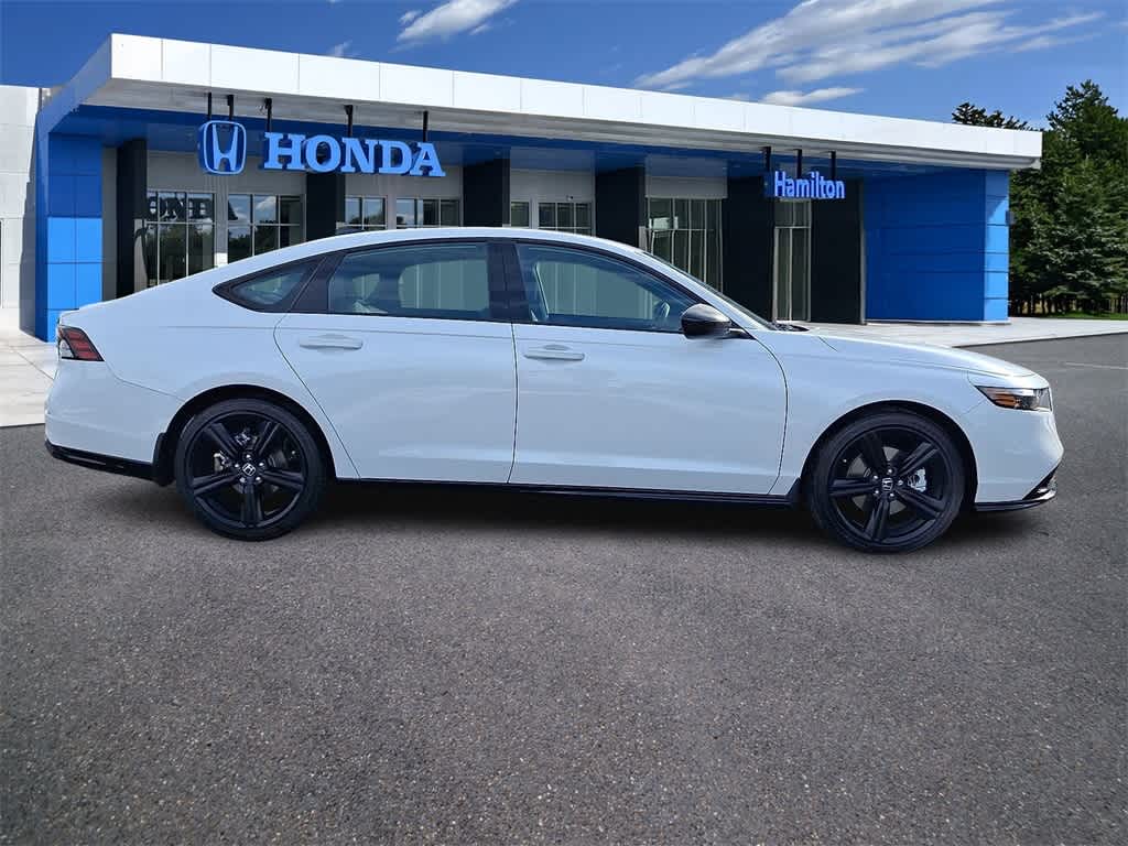 Thumbnail: 2025 Honda Accord - 25