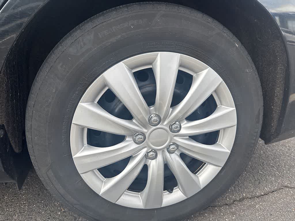 Thumbnail: 2017 Toyota Camry - 7