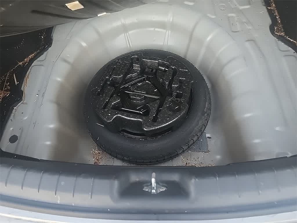 Thumbnail: 2020 Hyundai Elantra - 12