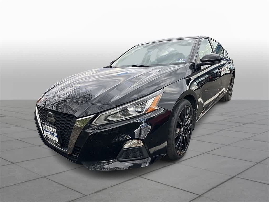 Thumbnail: 2019 Nissan Altima - 1