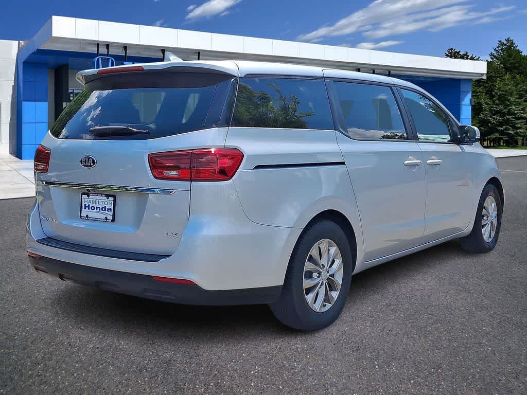 Thumbnail: 2020 Kia Sedona - 24