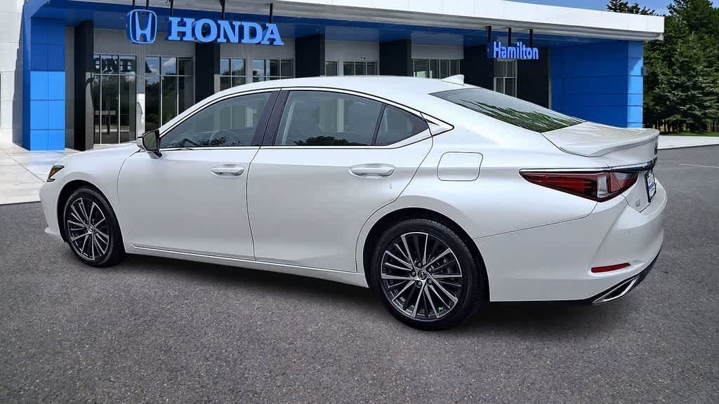 Thumbnail: 2023 Lexus ES - 6
