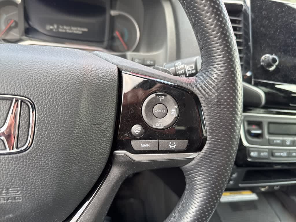 Thumbnail: 2019 Honda Passport - 11