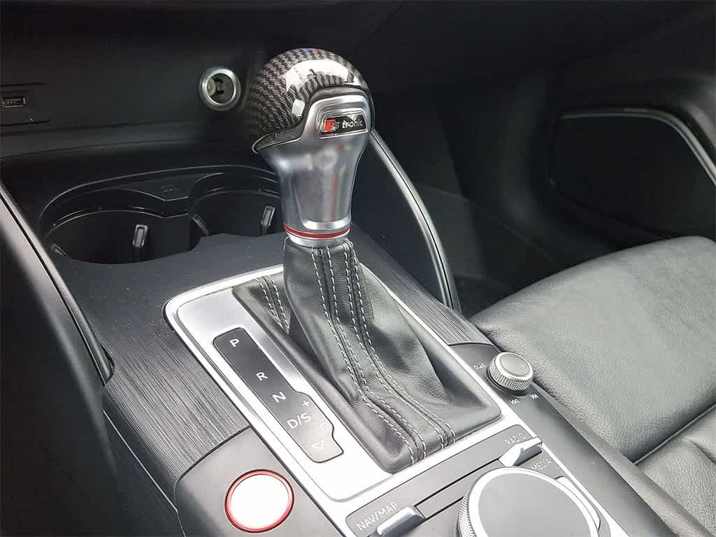 Thumbnail: 2019 Audi S3 - 11