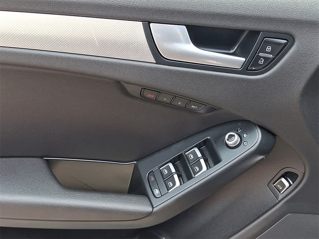 Thumbnail: 2015 Audi A4 - 2