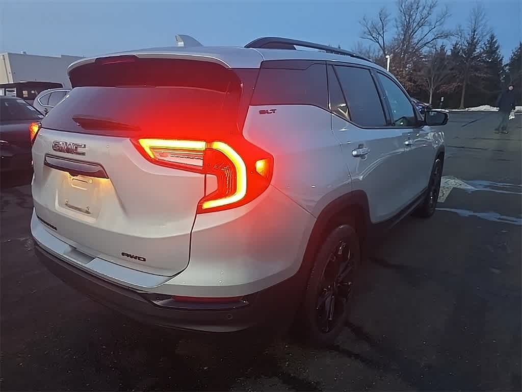 Thumbnail: 2022 GMC Terrain - 4