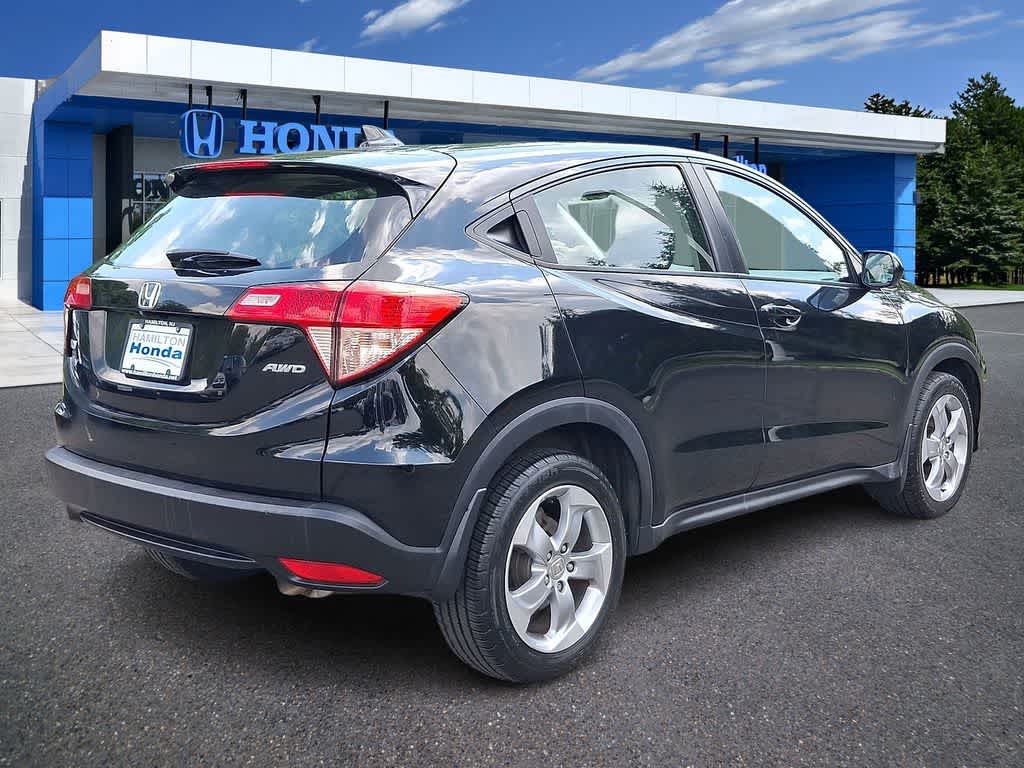 Thumbnail: 2018 Honda HR-V - 24