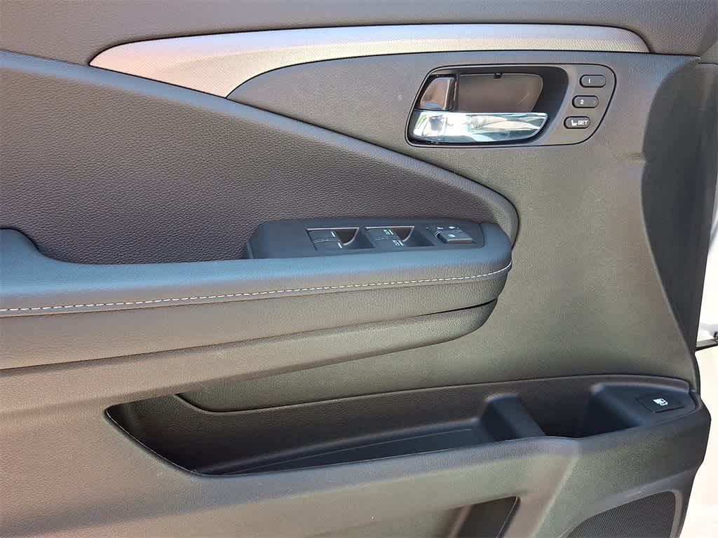 Thumbnail: 2026 Honda Ridgeline - 12