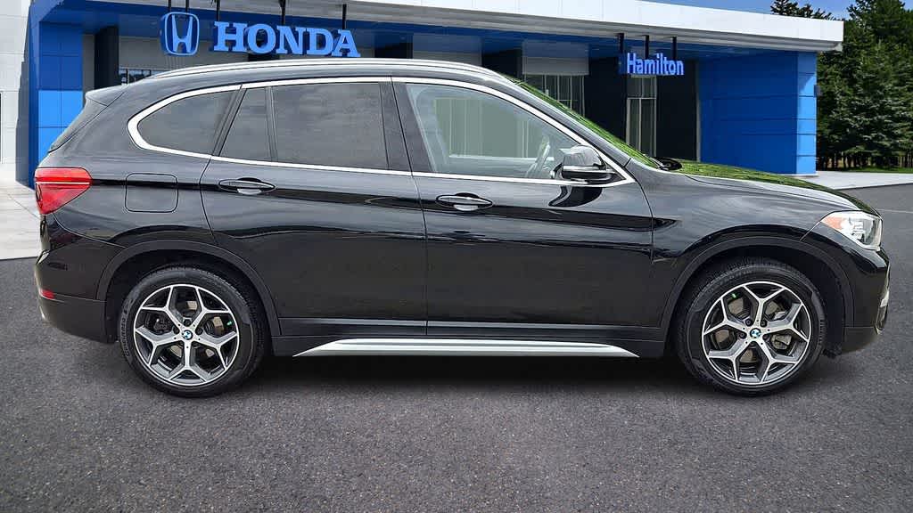 Thumbnail: 2019 BMW X1 - 9