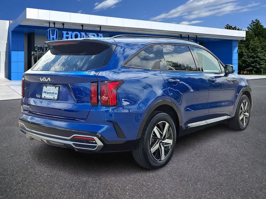 Thumbnail: 2023 Kia Sorento - 23