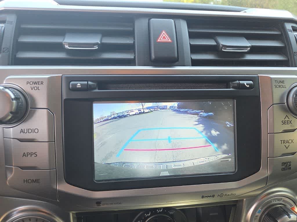 Thumbnail: 2016 Toyota 4Runner - 19