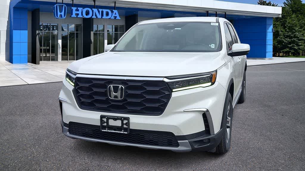 Thumbnail: 2023 Honda Pilot - 3